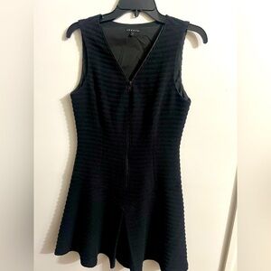 Theory saydres lera dress size 4.